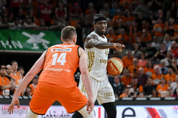 新兴赛事的 新兴赛事的