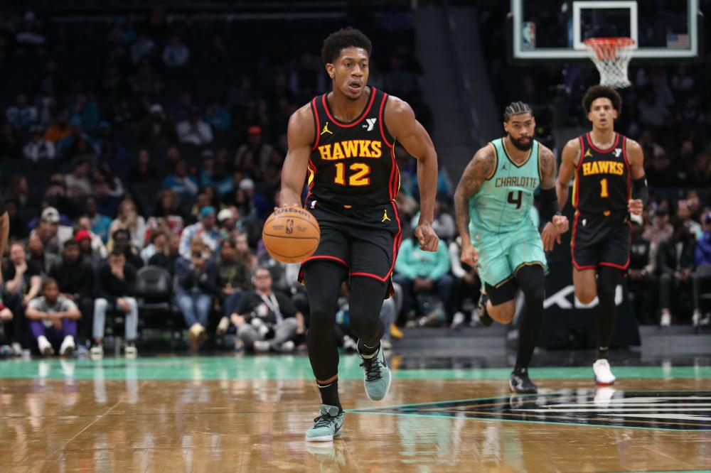 她凭借出色 她凭借出色