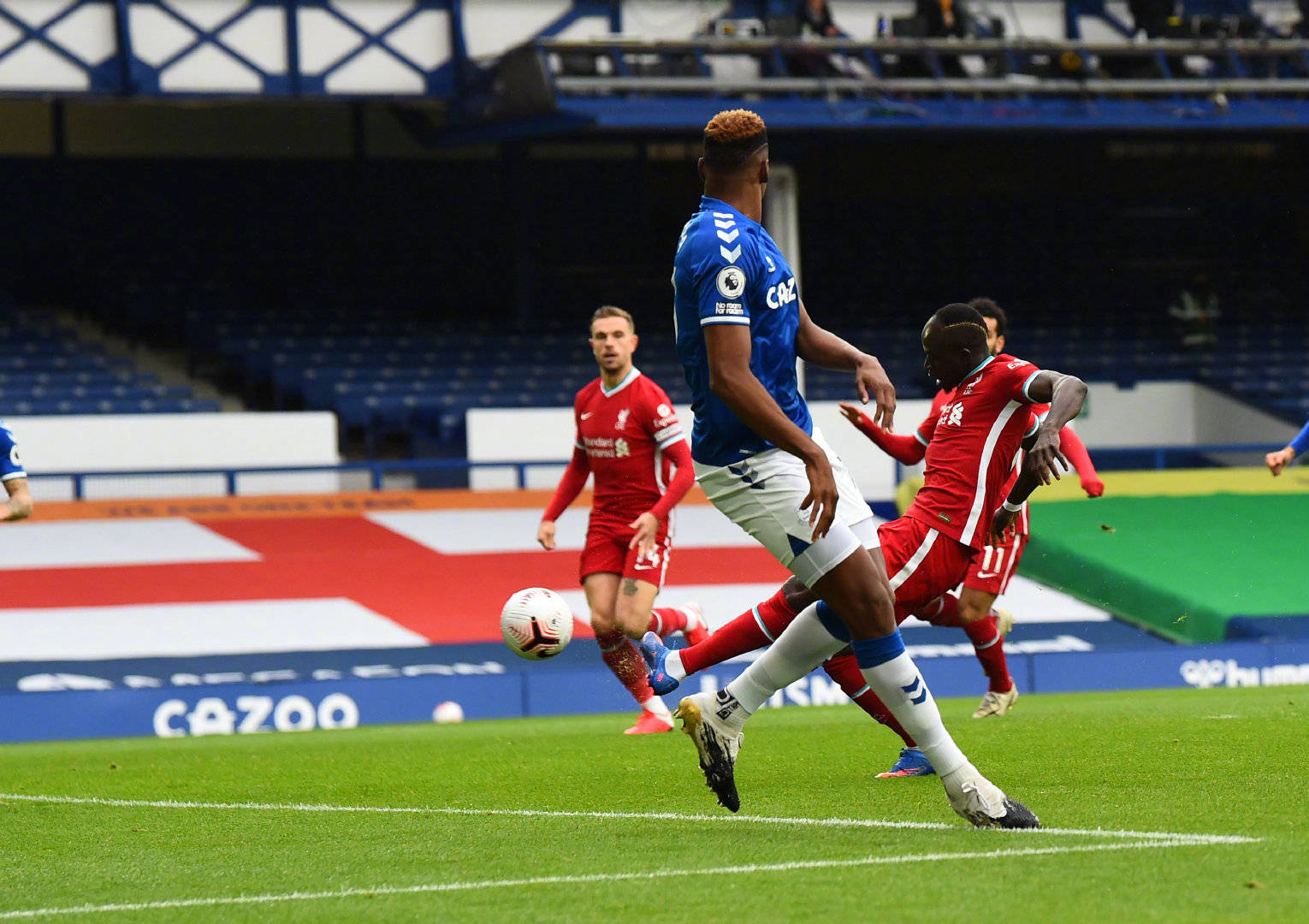 皇马球员需 皇马球员需